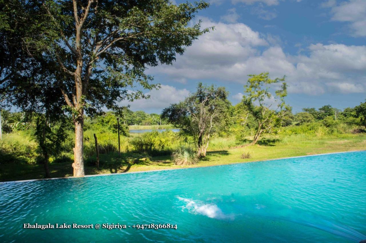 Ehalagala Lake Resort سيغيرِيا المظهر الخارجي الصورة