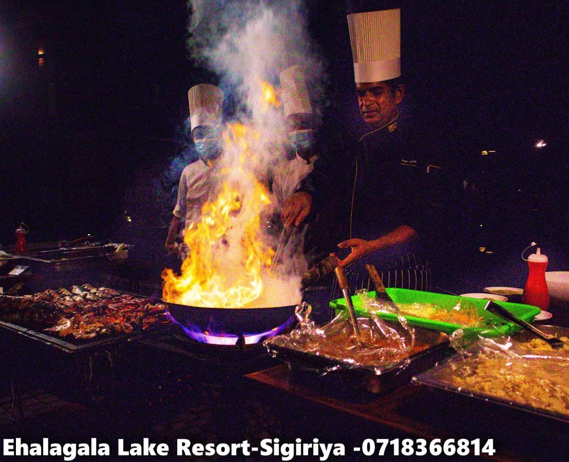 Ehalagala Lake Resort سيغيرِيا المظهر الخارجي الصورة
